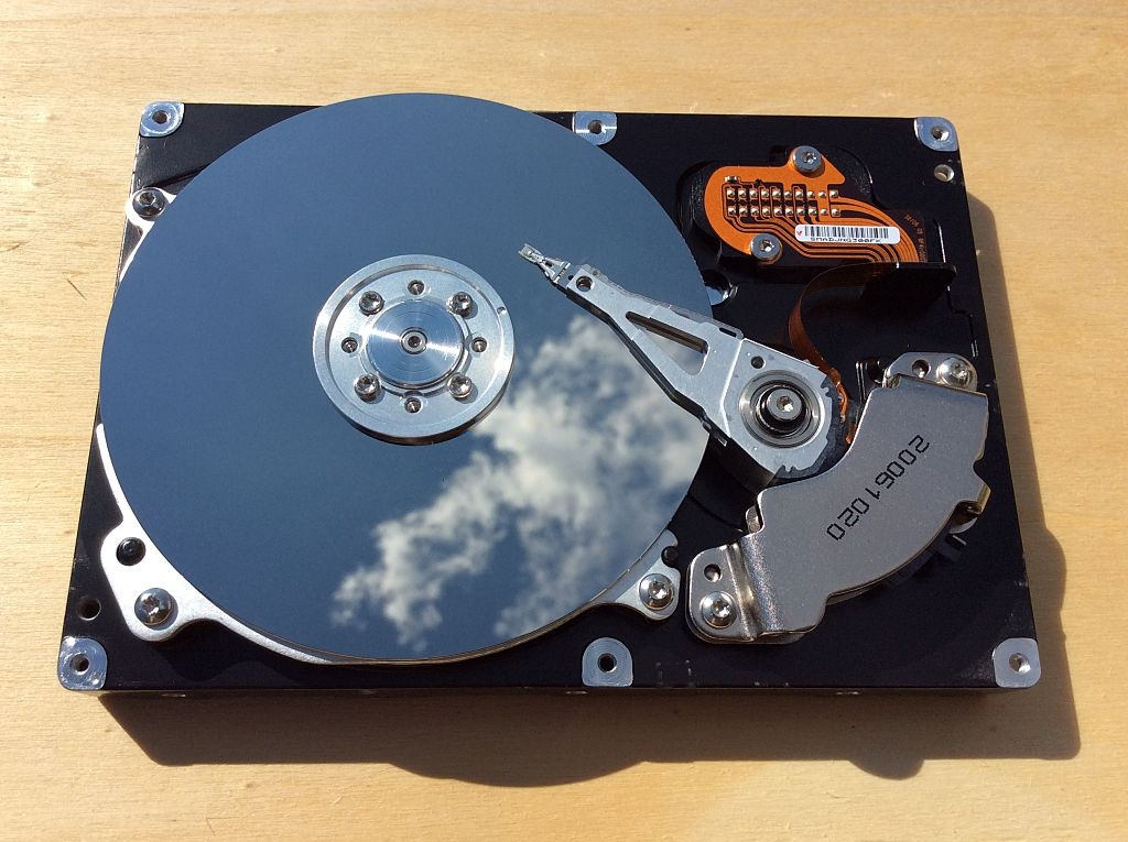 data recovery from readable disk